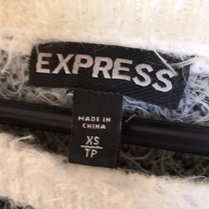 Express Sweaters - Express women’s sz XS sweater EUC Express Sweaters - Express women’s sz XS sweater EUC